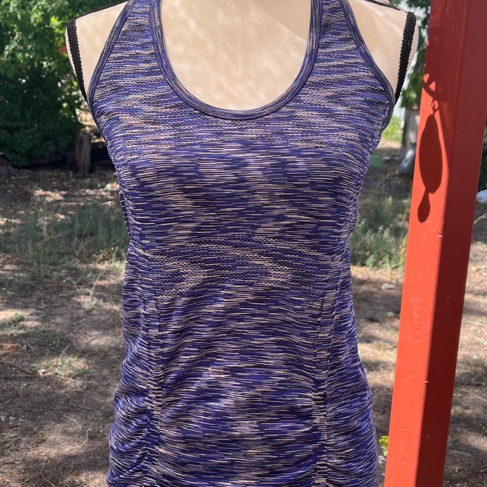 Athleta Work Out Tank - Picture 11 of 12